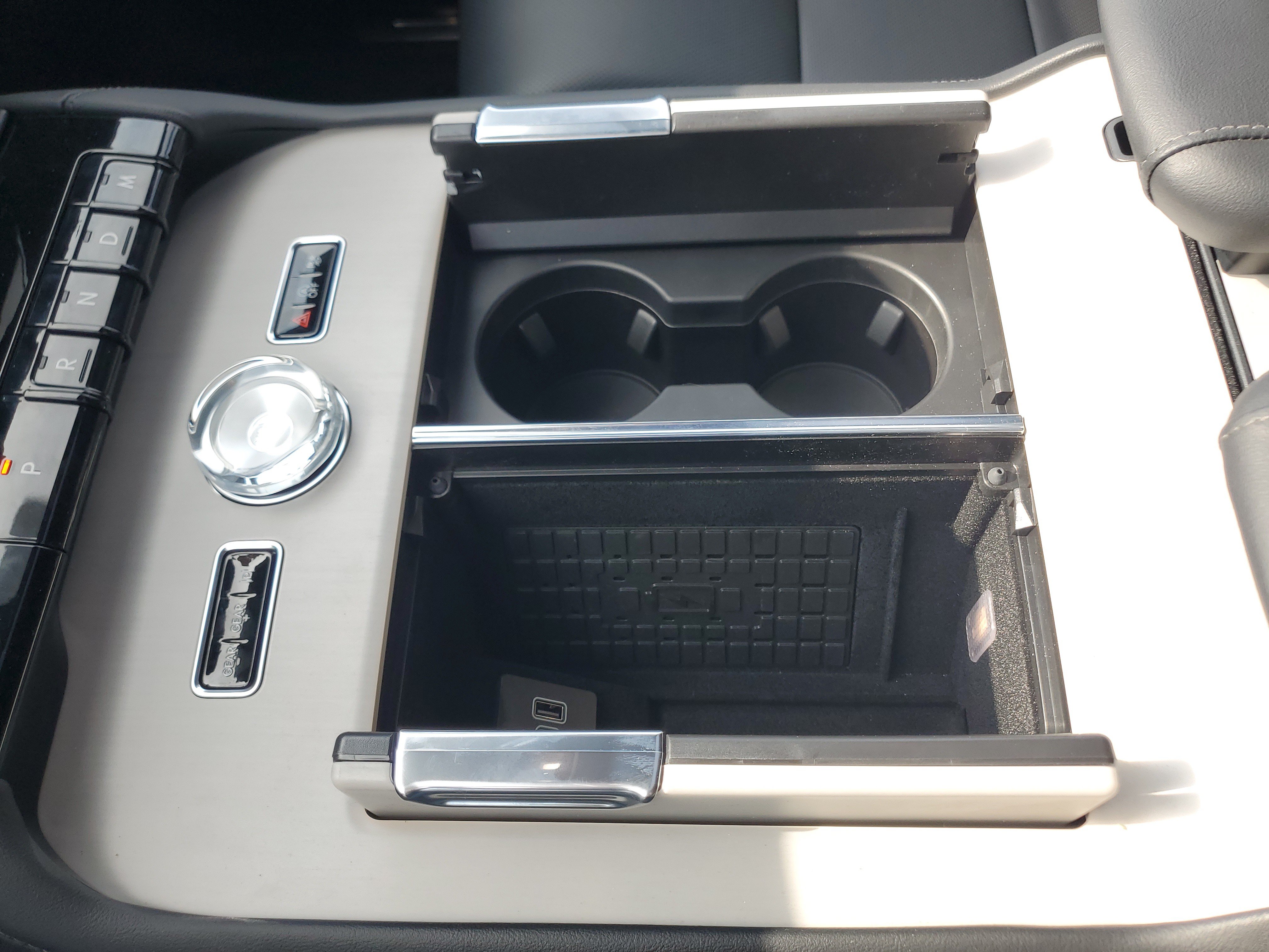 New 2026 Lincoln Navigator Reserve w/ Jet Appearance Package AWD/4WD image 26