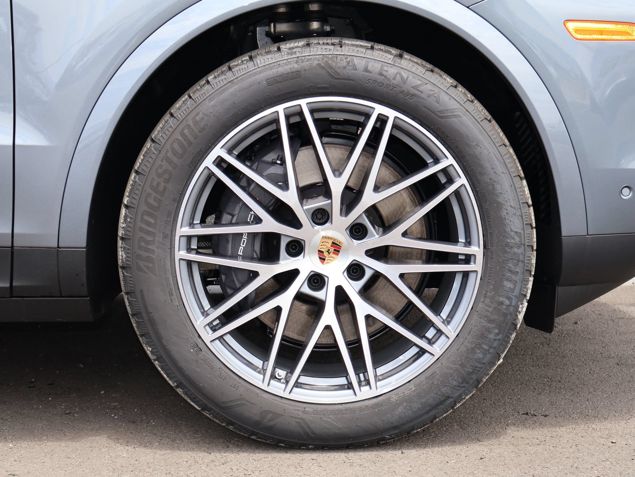 New 2026 Porsche Cayenne AWD/4WD image 28