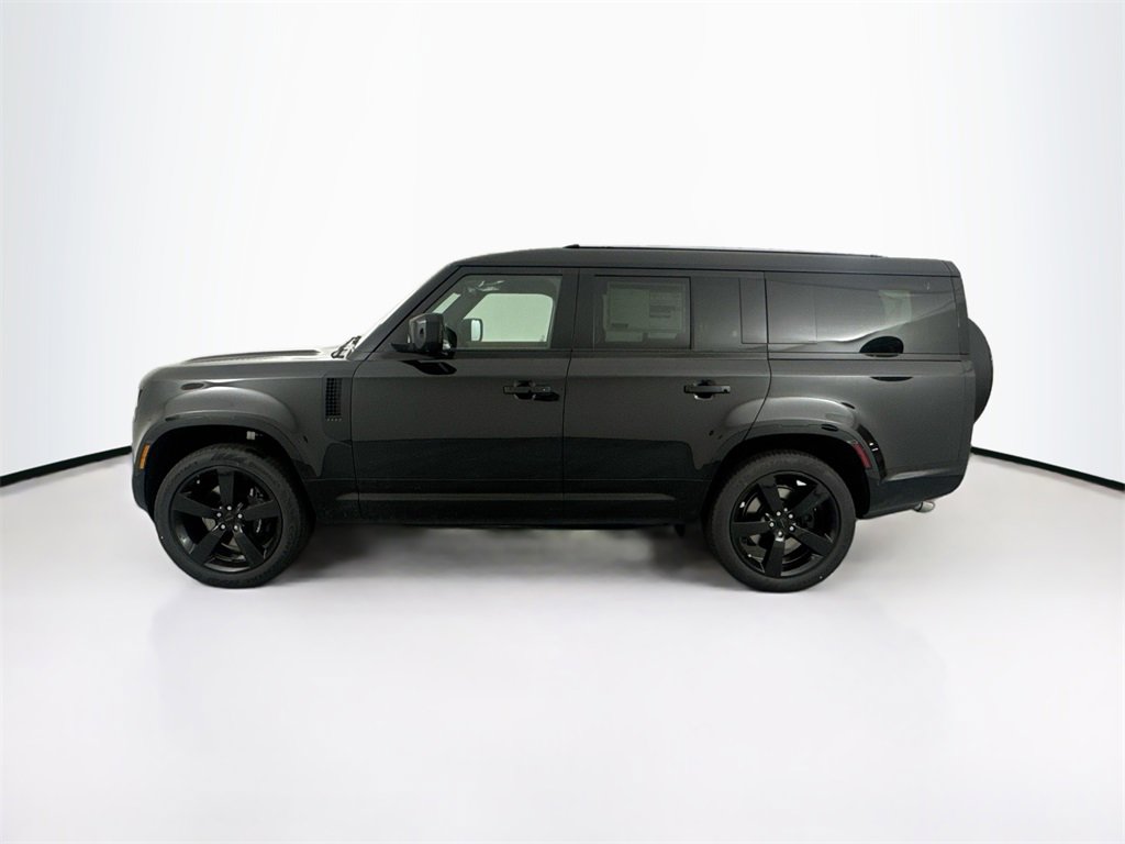 New 2026 Land Rover Defender 130 V8 image 8