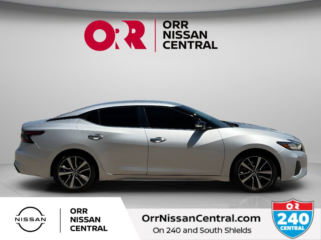Used 2021 Nissan Maxima 3.5 SV w/ Floor Mat Group FWD image 4