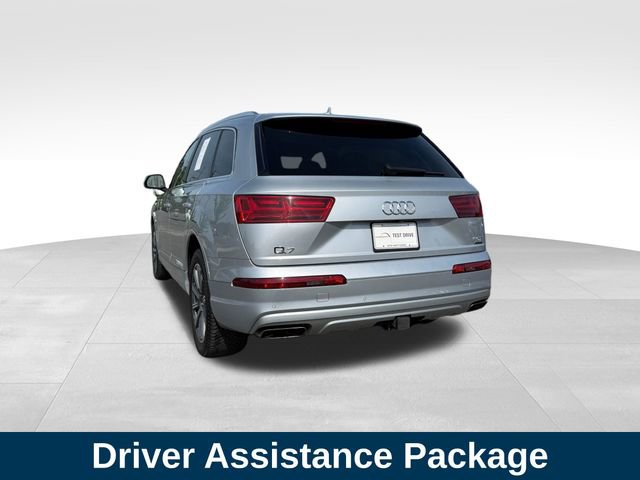 Used 2017 Audi Q7 3.0T Prestige image 3