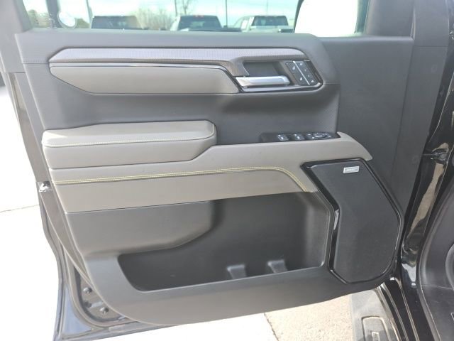 Used 2023 Chevrolet Silverado 1500 ZR2 w/ Technology Package image 19