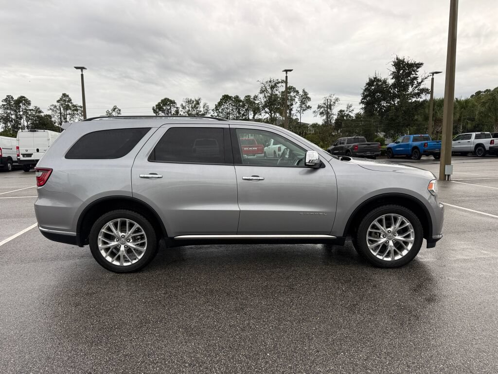 Used 2014 Dodge Durango Citadel w/ Technology Group AWD/4WD image 2