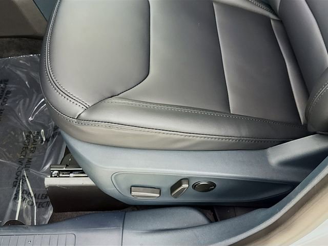 New 2026 Ford Maverick Lariat w/ Black Appearance Package image 20