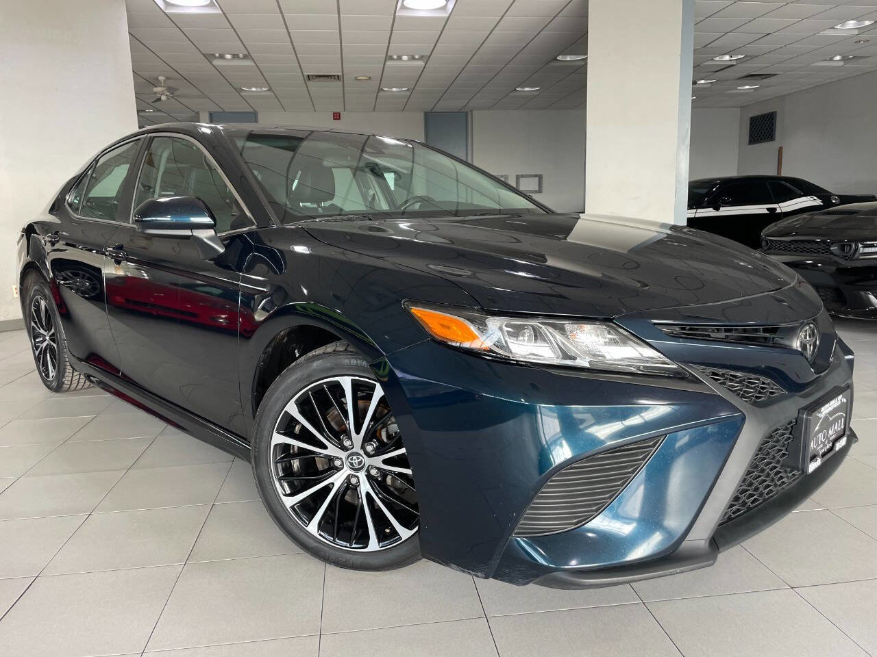 Used 2020 Toyota Camry SE