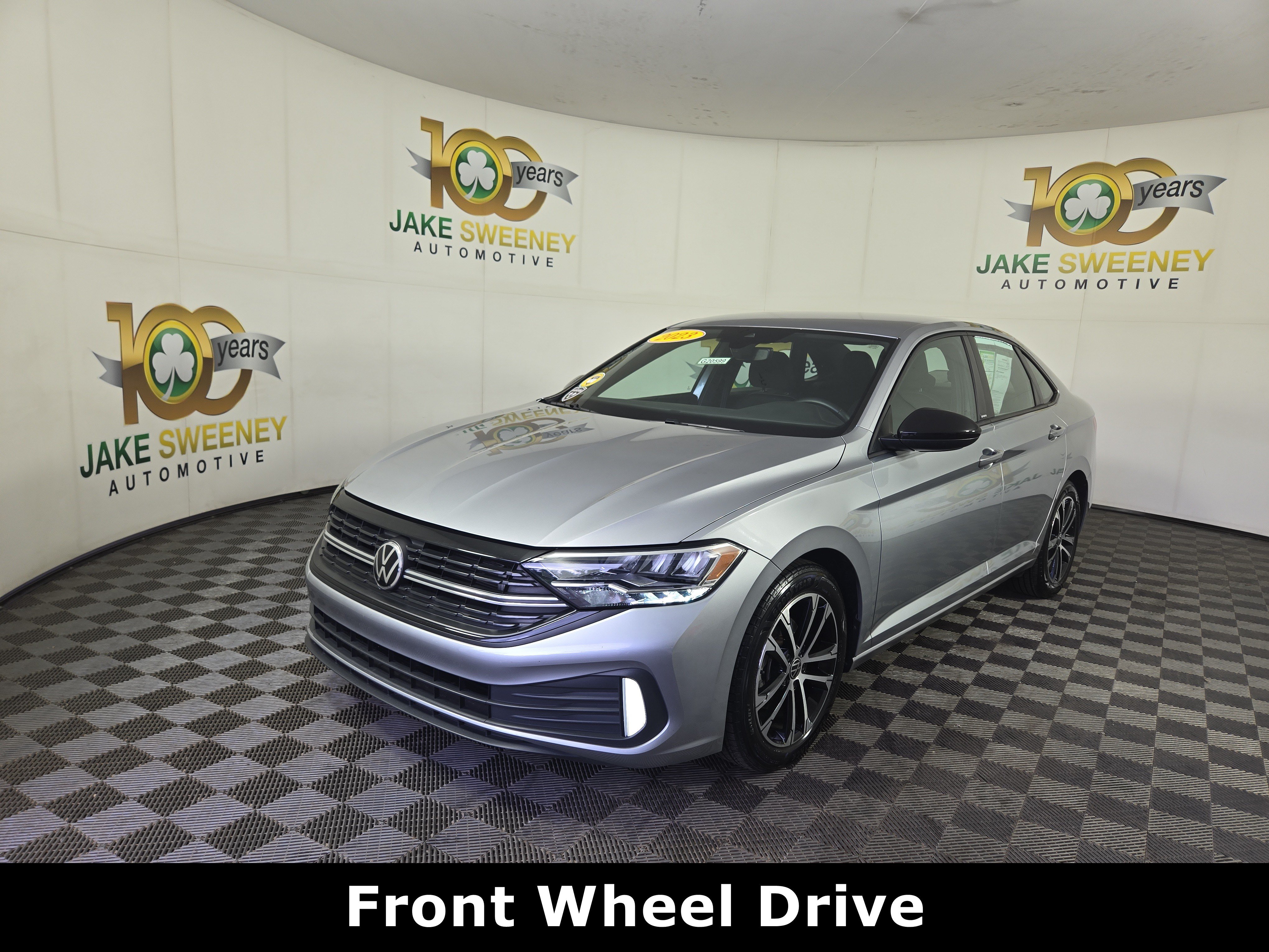 Used 2023 Volkswagen Jetta Sport FWD image 3