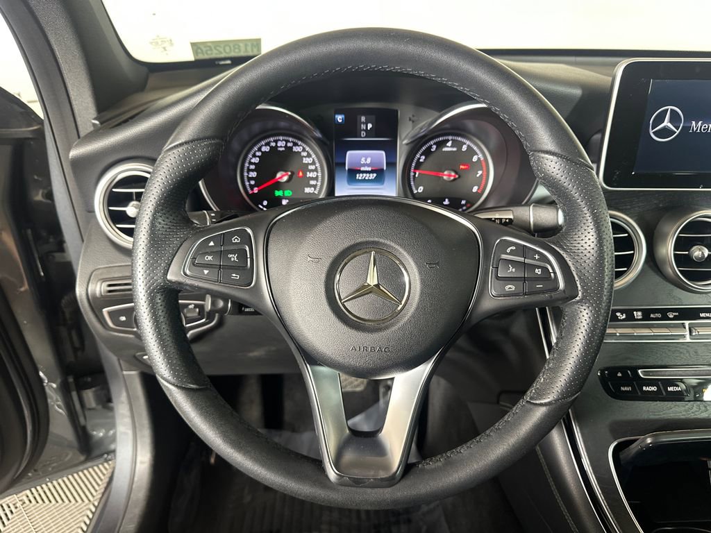 Used 2018 Mercedes-Benz GLC 300 4MATIC image 26