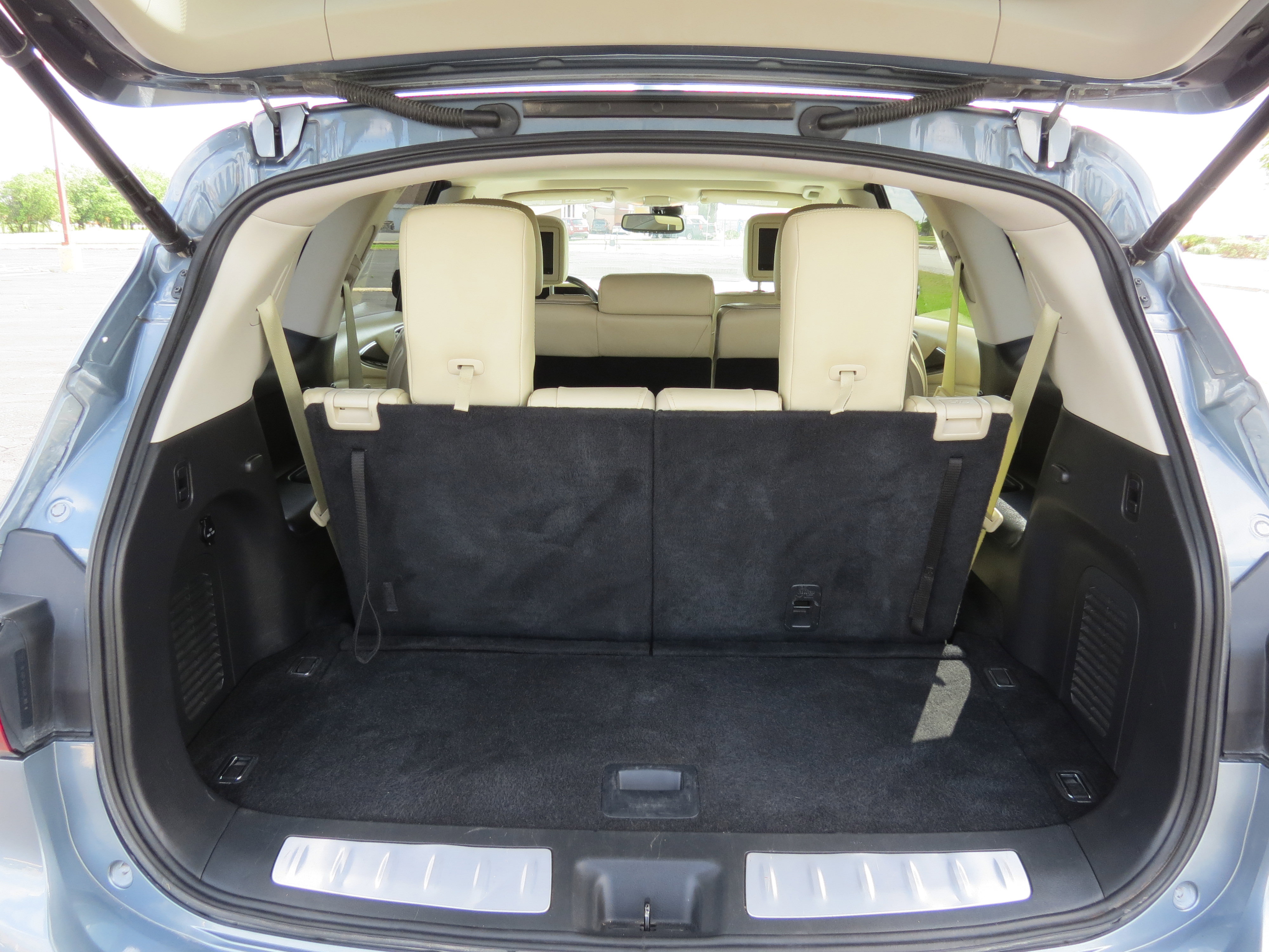 Used 2018 INFINITI QX60 FWD w/ Premium Plus Package image 30