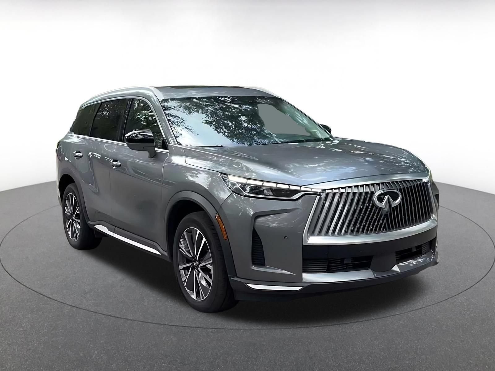 Used 2026 INFINITI QX60 Luxe FWD image 3