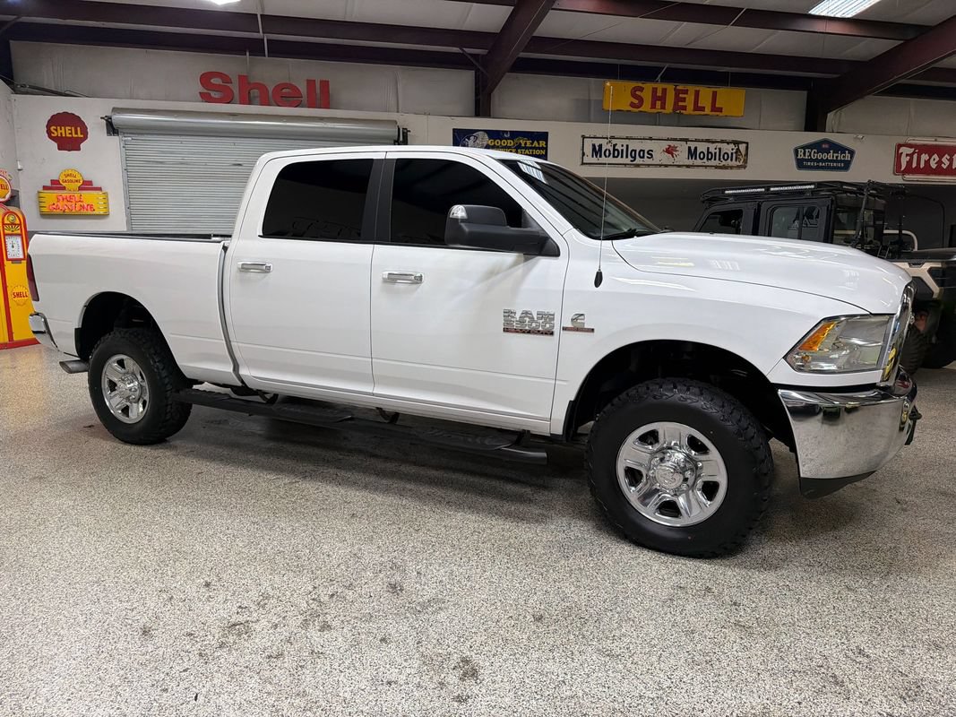 Used 2018 RAM 2500 SLT AWD/4WD image 10