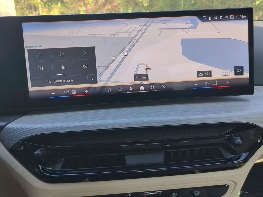 New 2026 BMW 330i Sedan w/ Convenience Package image 20