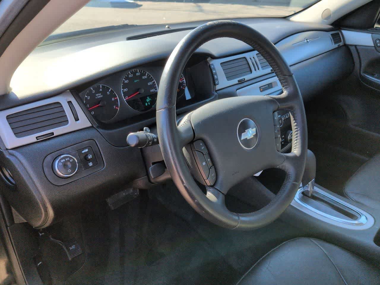 Used 2008 Chevrolet Impala LT w/ Luxury Edition Package video 2