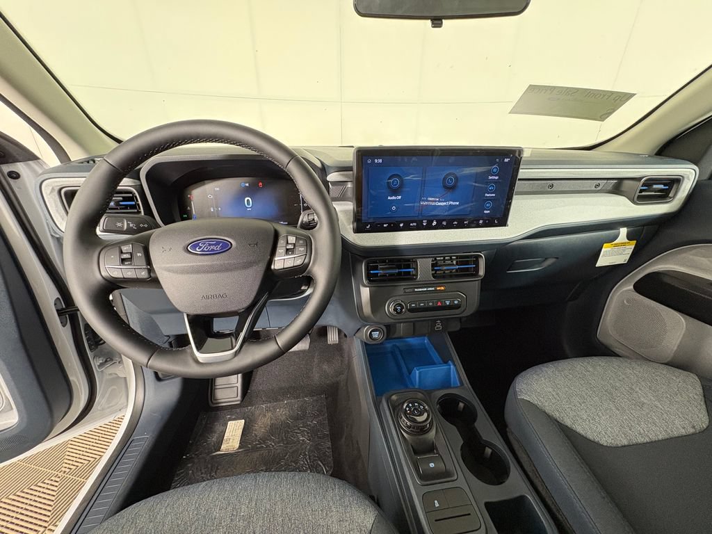 New 2026 Ford Maverick XLT w/ XLT Luxury Package FWD image 7
