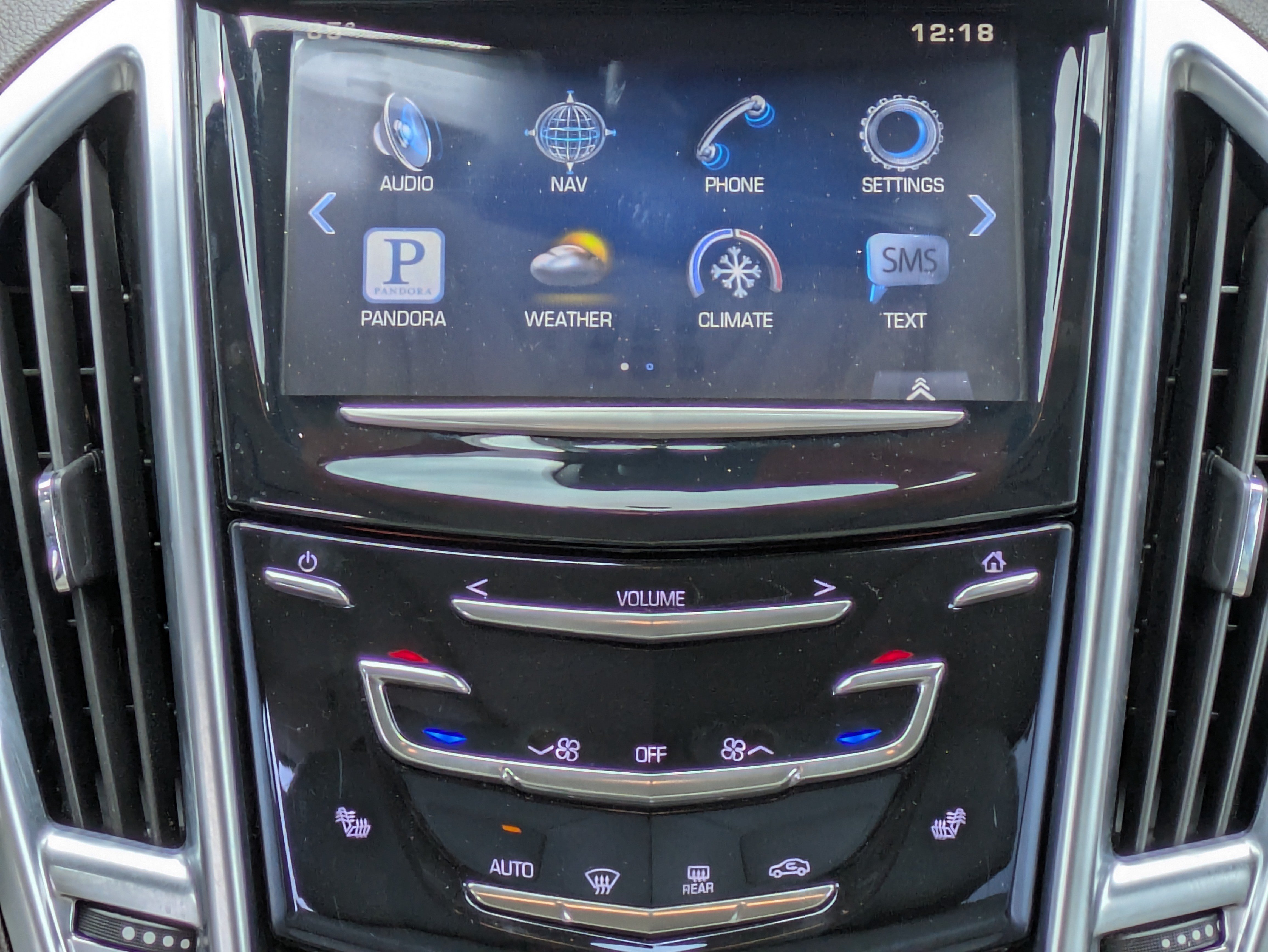 Used 2016 Cadillac SRX Luxury w/ Driver Awareness Package AWD/4WD image 16