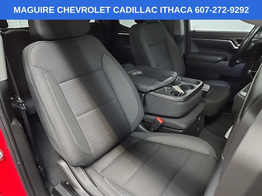 Used 2022 Chevrolet Silverado 1500 LT AWD/4WD image 16