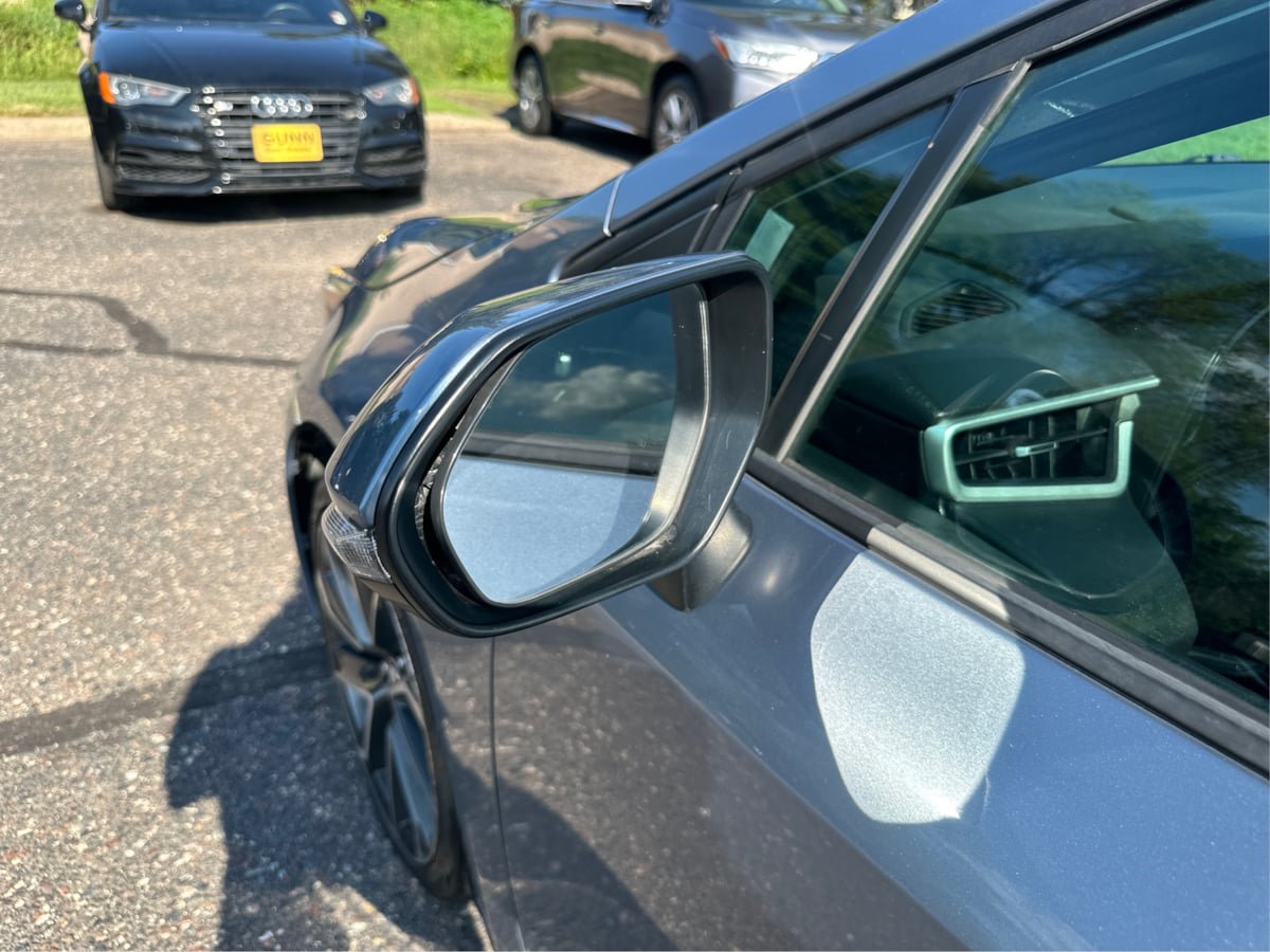 Used 2020 Toyota Corolla LE FWD image 22