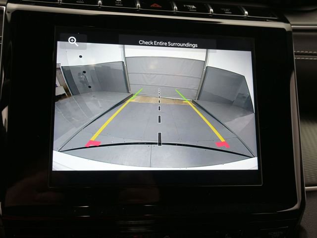 Used 2023 Jeep Grand Cherokee Altitude image 18