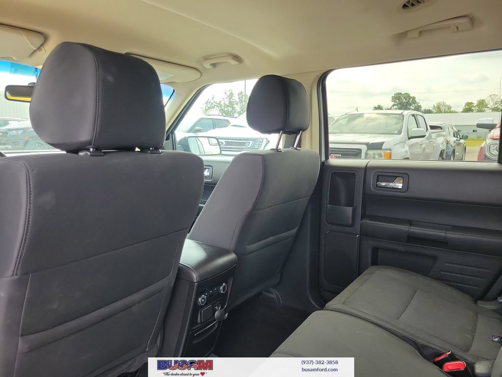 Used 2019 Ford Flex SE FWD image 12