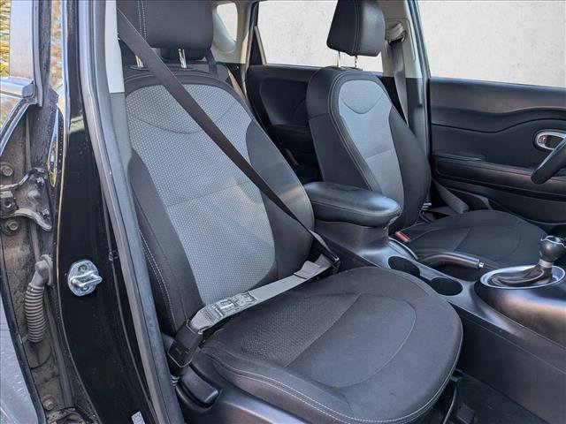 Used 2018 Kia Soul + image 20