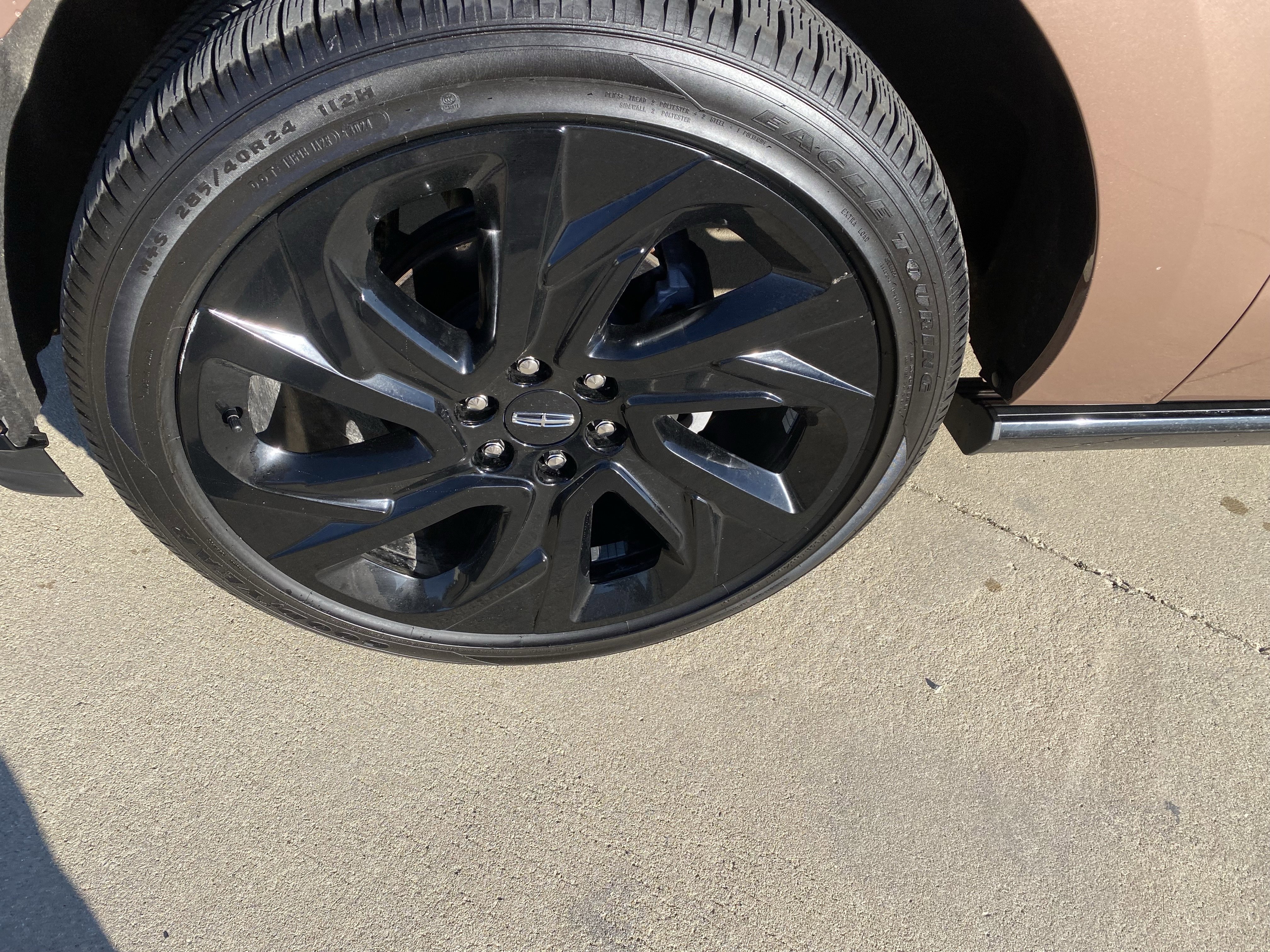 Used 2025 Lincoln Navigator L Black Label image 2