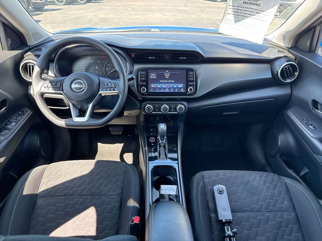 Used 2024 Nissan Kicks SV FWD image 10