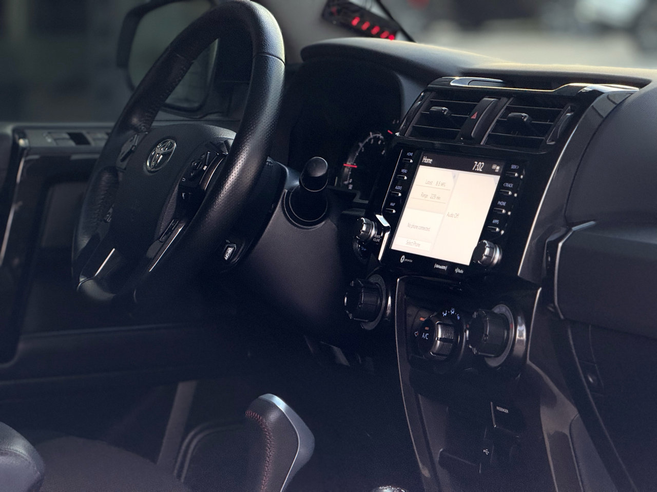 Used 2022 Toyota 4Runner TRD Off-Road image 14