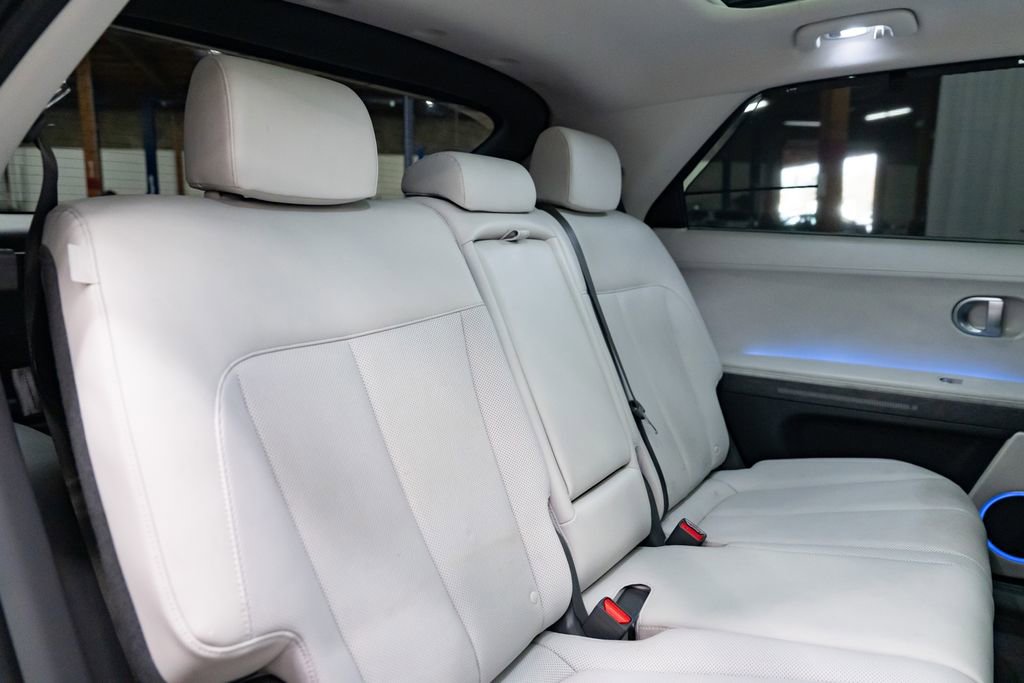 Used 2024 Hyundai Ioniq 5 Limited image 33