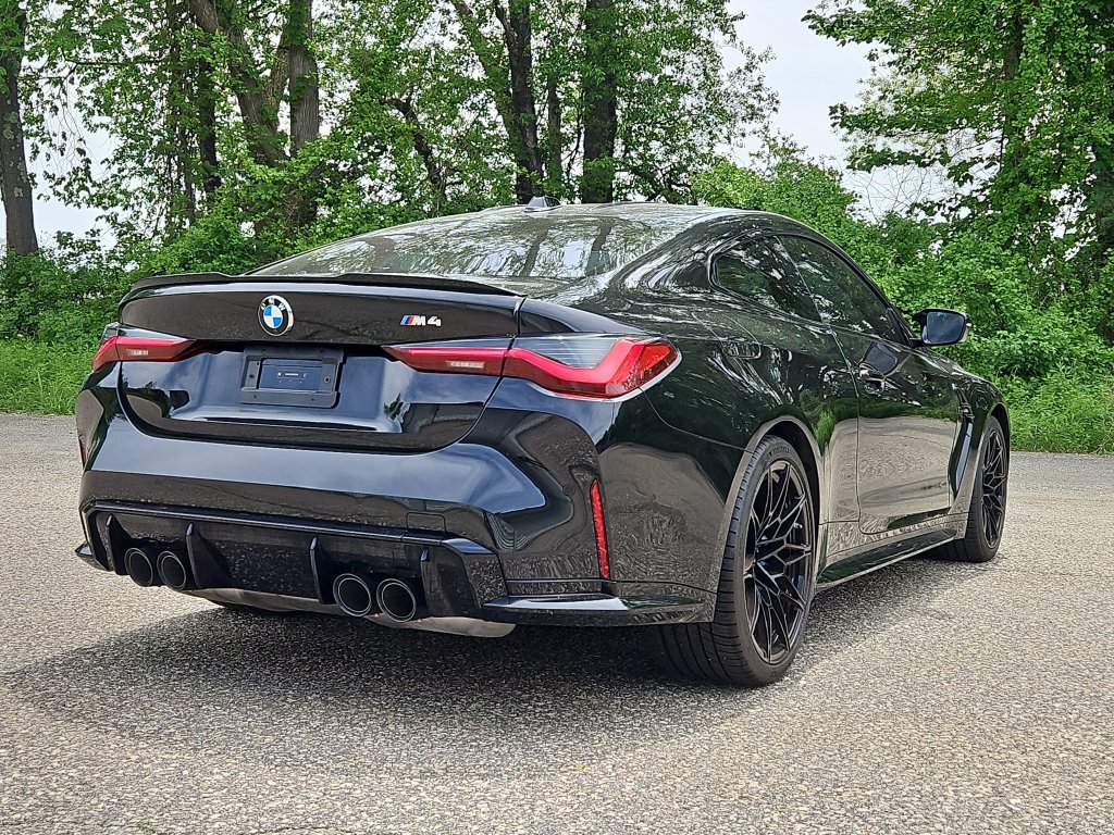 Used 2024 BMW M4 Coupe w/ Executive Package RWD image 7