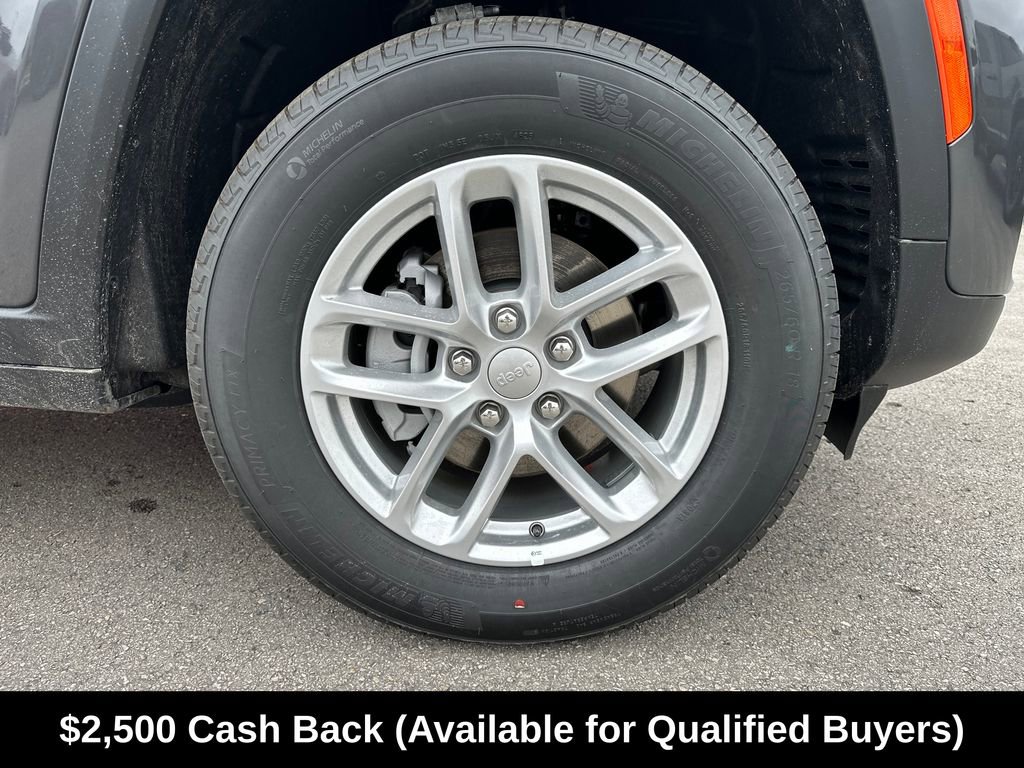 New 2026 Jeep Grand Cherokee Laredo RWD image 16