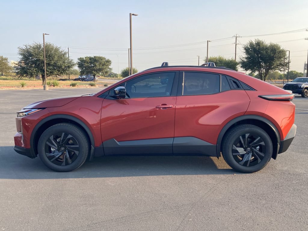 New 2026 Toyota C-HR AWD/4WD image 6