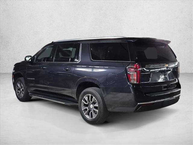 Used 2023 Chevrolet Suburban LT RWD image 7