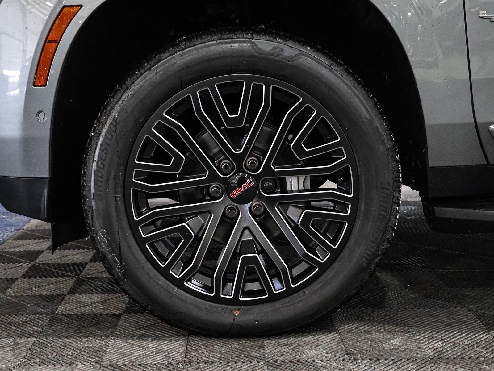 New 2026 GMC Yukon XL Elevation w/ LPO, Floor Liner Package image 20