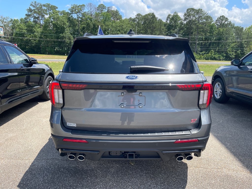 New 2026 Ford Explorer ST w/ Sun And Sound Package RWD image 10