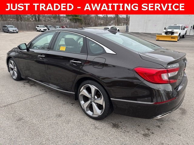Used 2018 Honda Accord Touring image 5