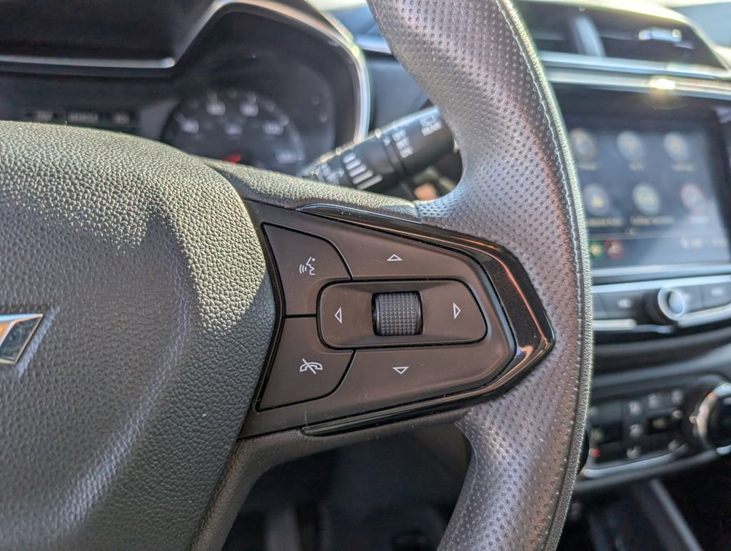 Used 2021 Chevrolet TrailBlazer LT w/ Convenience Package image 13