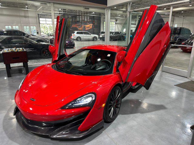 Used 2017 McLaren 570S Coupe RWD image 41
