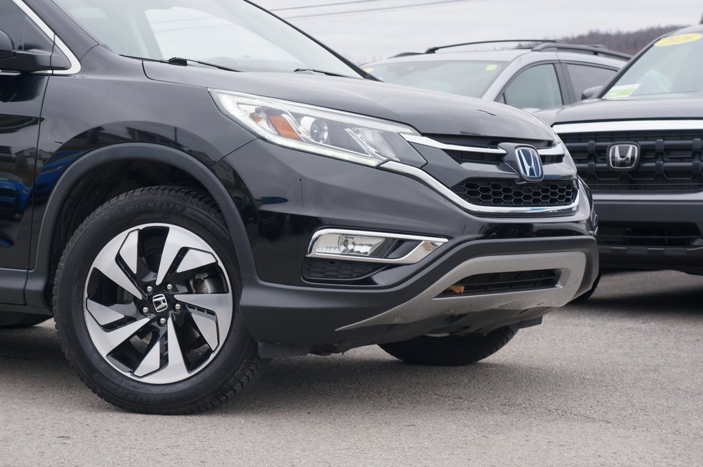 Used 2015 Honda CR-V Touring image 3