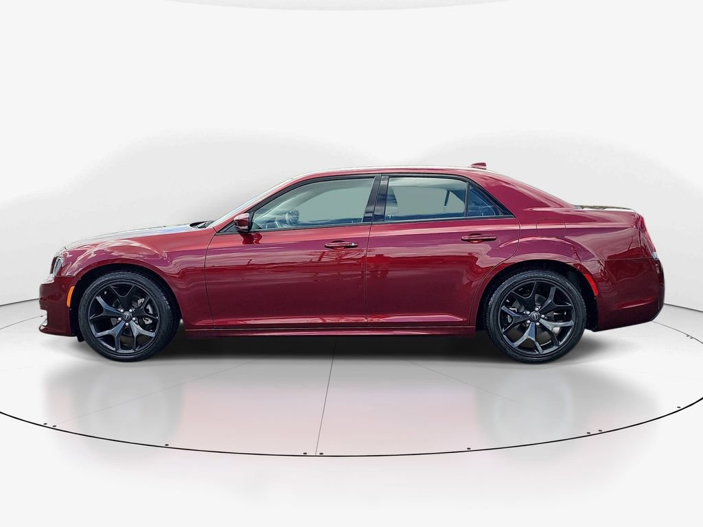 Used 2022 Chrysler 300 Touring L RWD image 10