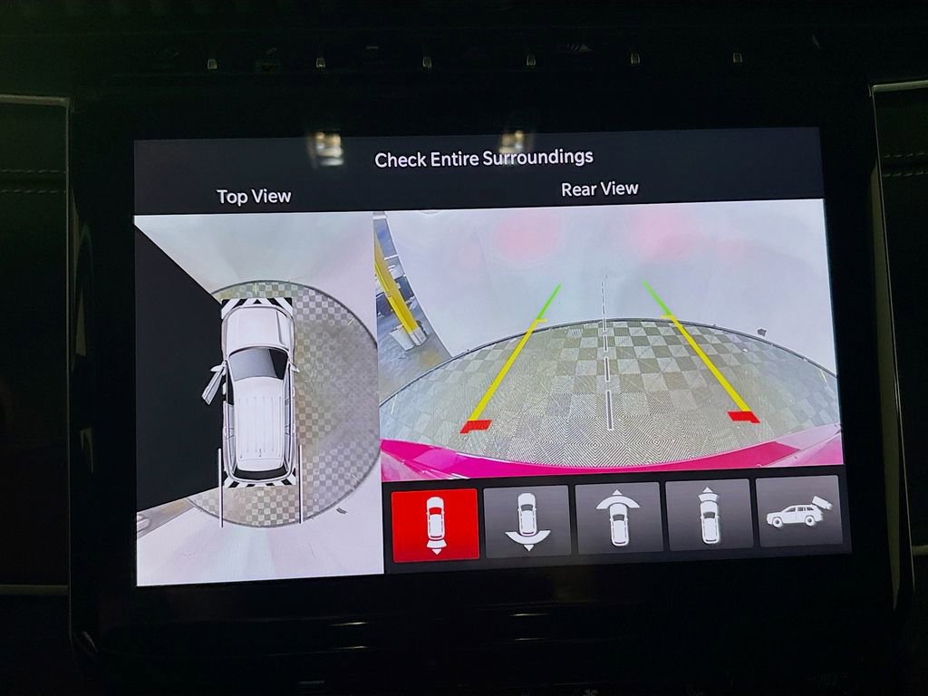 New 2025 Jeep Grand Cherokee Limited image 18