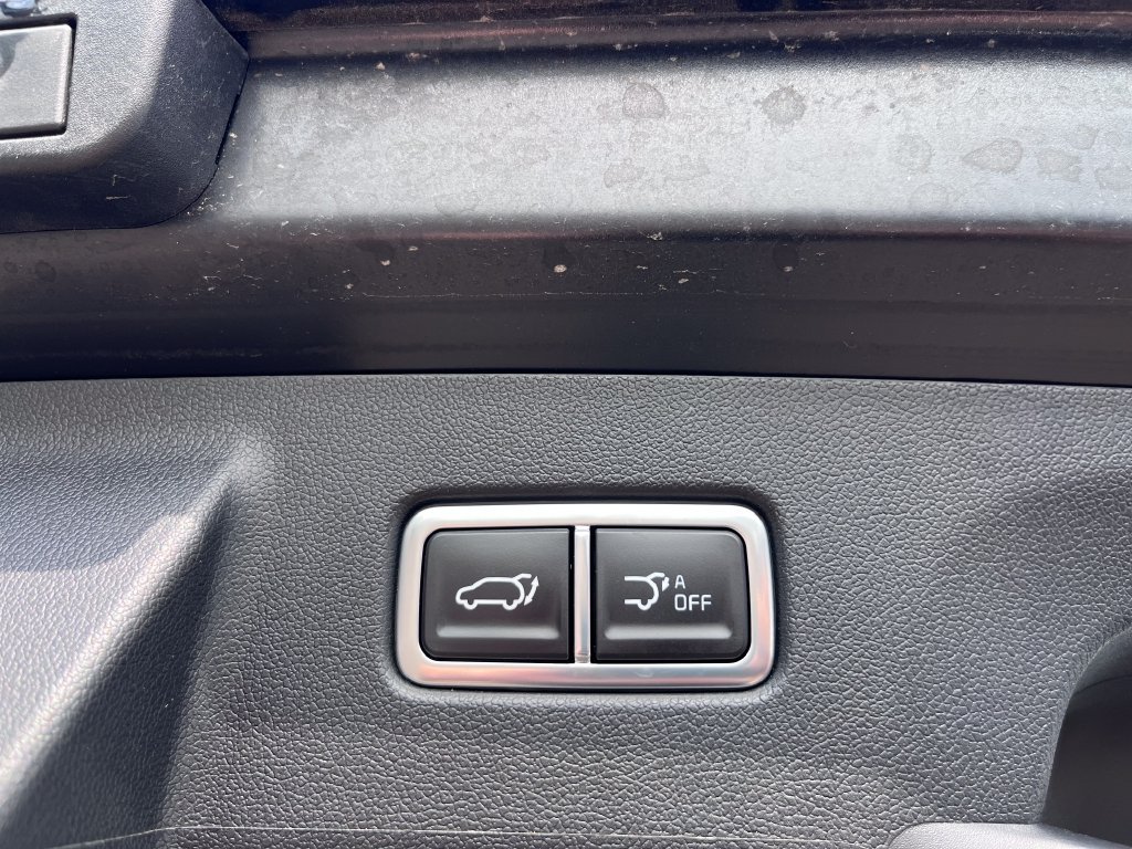 Certified 2026 Kia Sorento SX FWD image 25