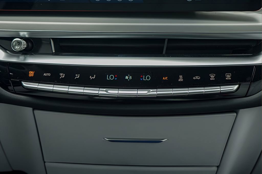 New 2026 Cadillac Lyriq Luxury w/ LPO, Floor Liner Package AWD/4WD image 22