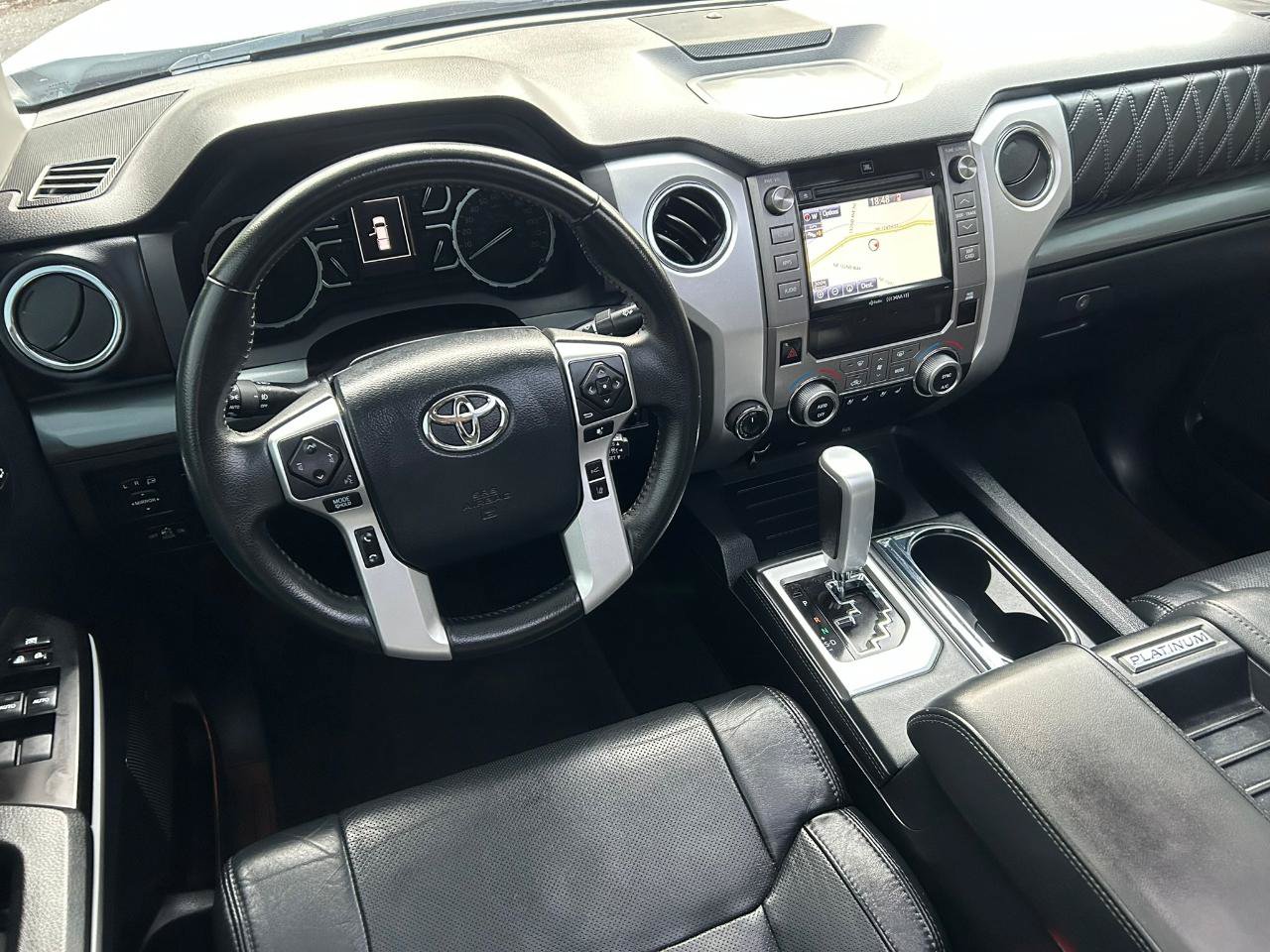 Used 2019 Toyota Tundra Platinum AWD/4WD image 16
