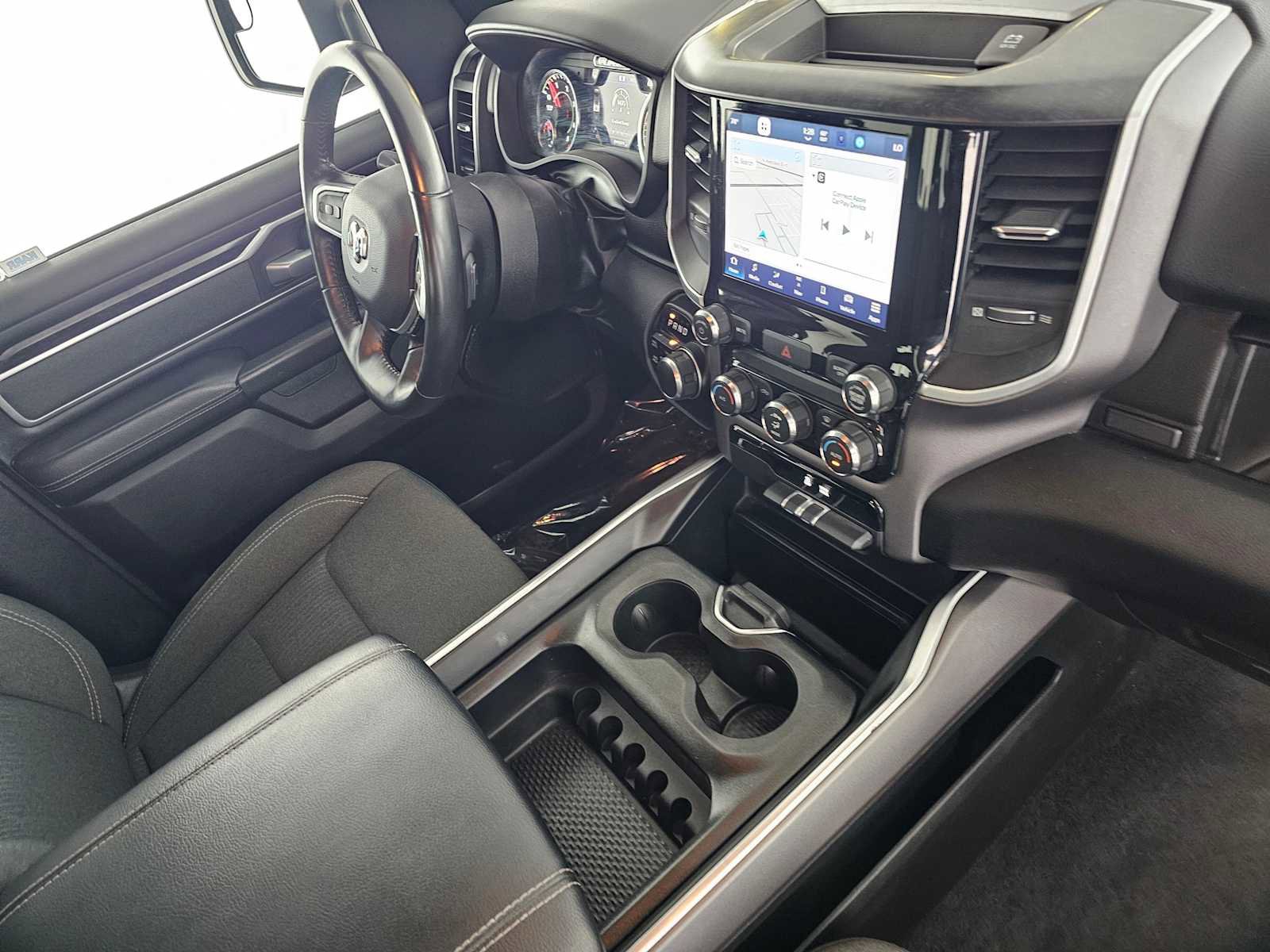 Used 2022 RAM 1500 Big Horn AWD/4WD image 11