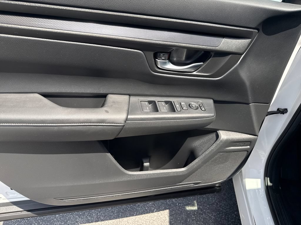 Certified 2024 Honda CR-V LX image 9