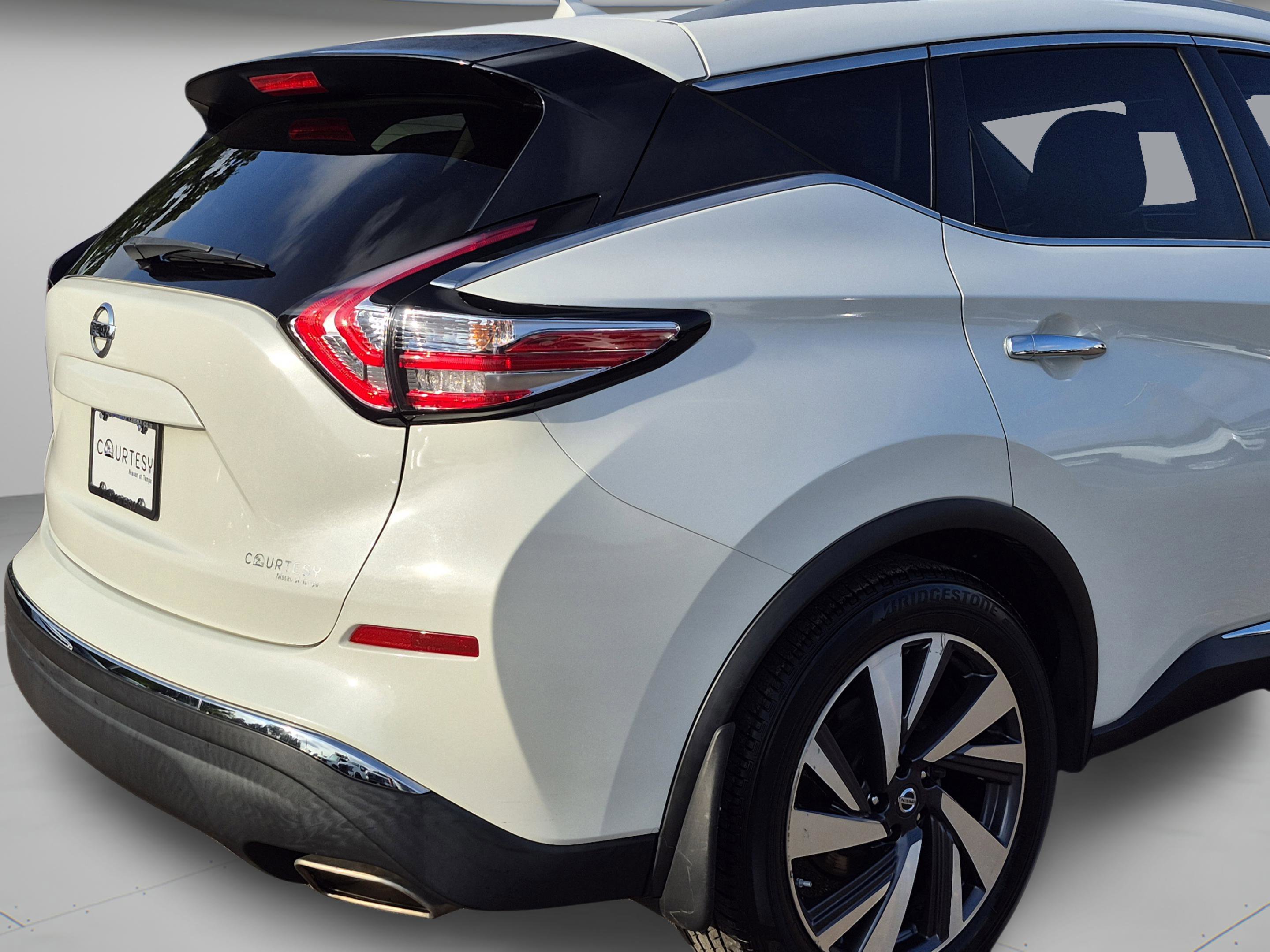 Used 2016 Nissan Murano Platinum w/ Platinum Technology Package FWD image 37