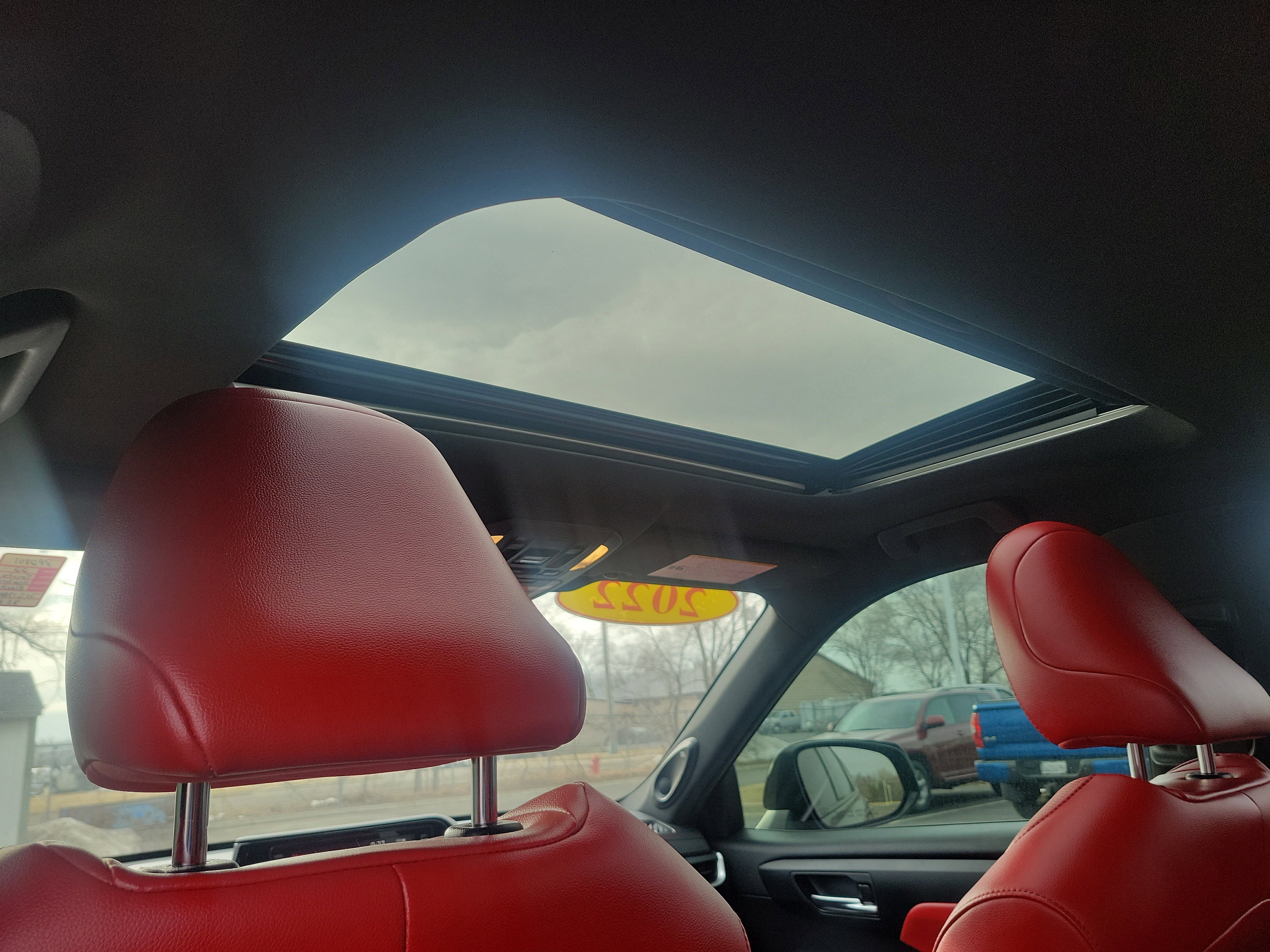 Used 2022 Toyota Highlander XSE image 11