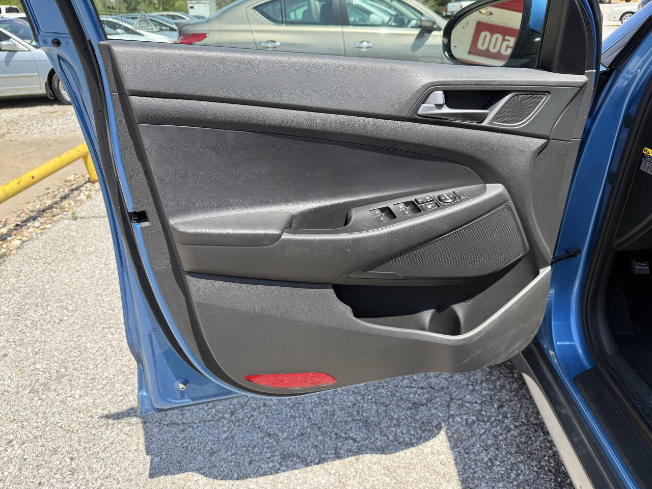 Used 2017 Hyundai Tucson Sport FWD image 16
