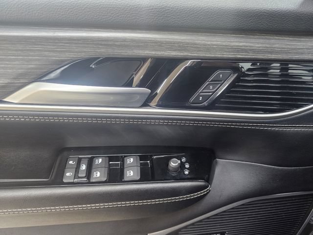 Used 2024 Jeep Wagoneer Series II AWD/4WD image 27