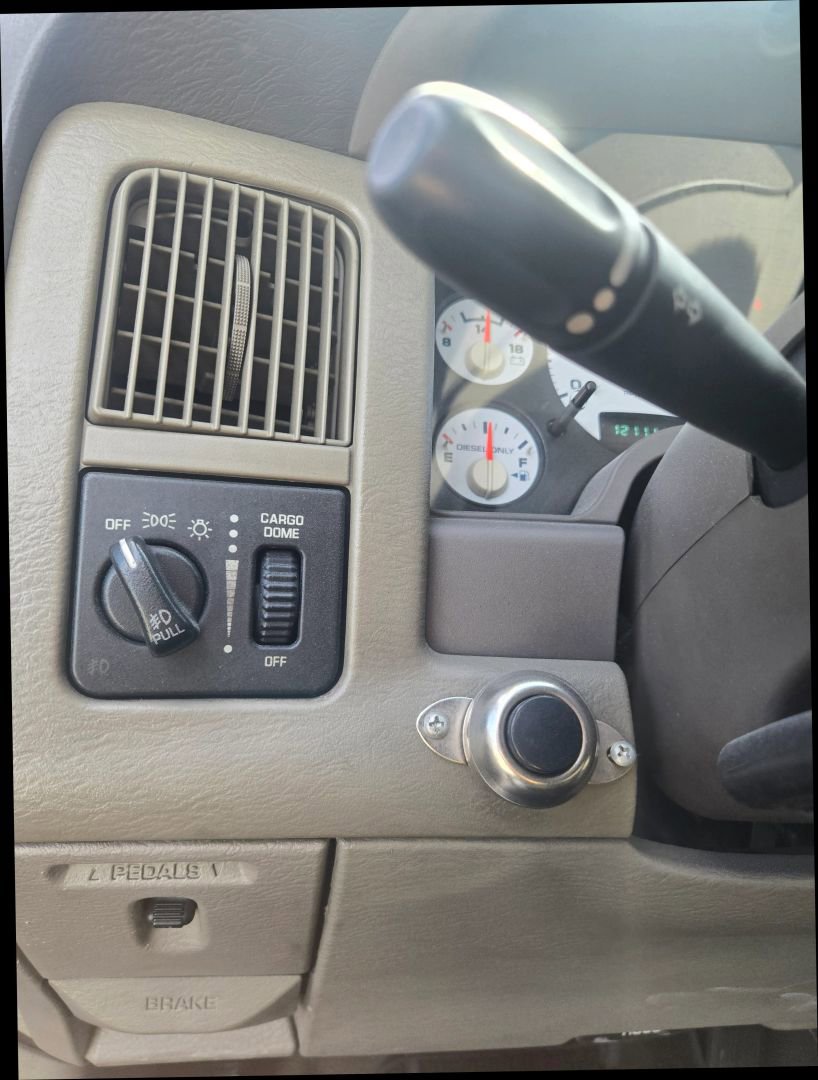 Used 2004 Dodge Ram 3500 Truck SLT w/ Trailer Tow Group image 27