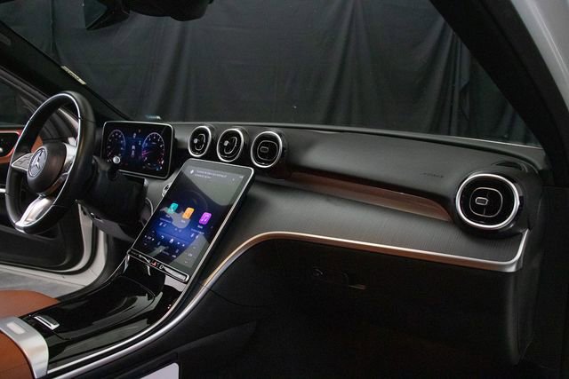 Used 2025 Mercedes-Benz C 300 4MATIC Sedan image 14